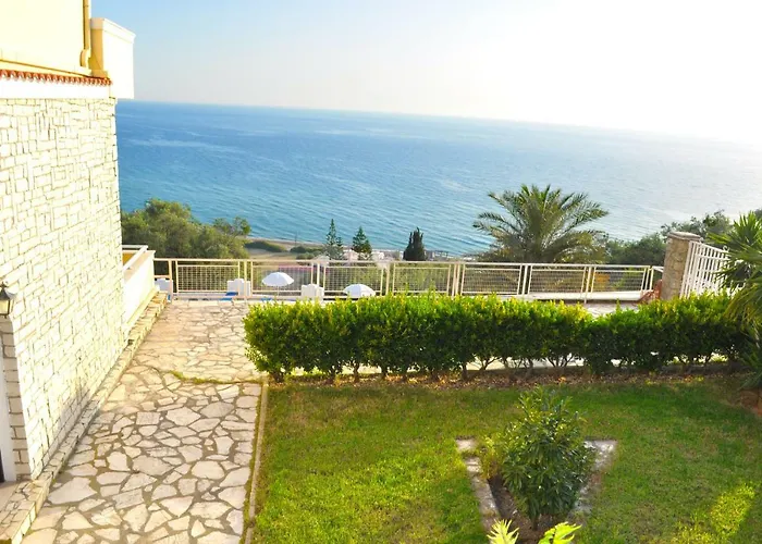 Agios Gordios Beach Holiday Apartments With Pool Maria